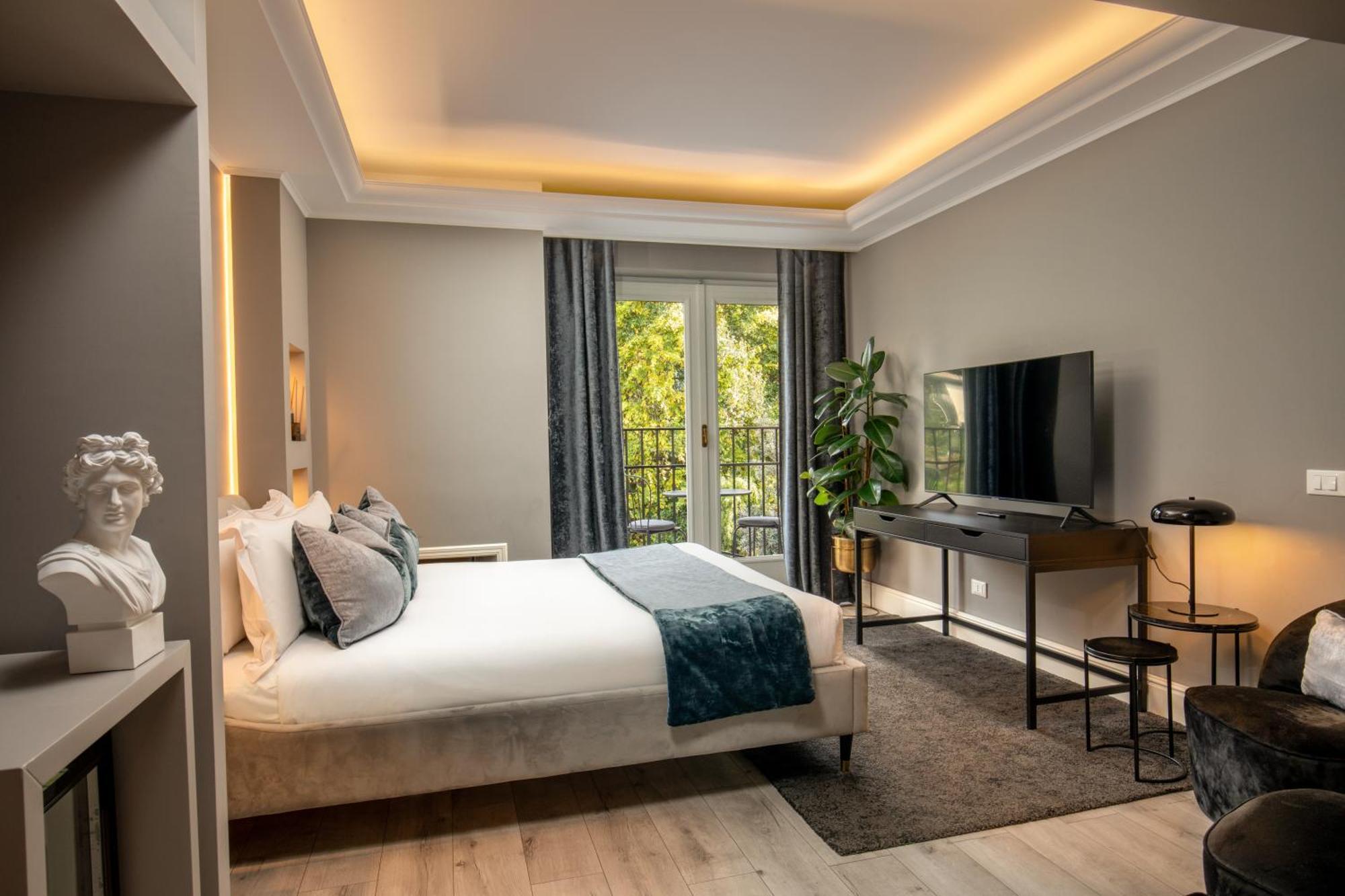 Naman Hotellerie - Spagna Roma Exterior foto